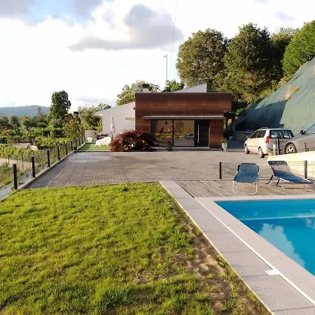 Land'him House فندق بونتي دا بارسا